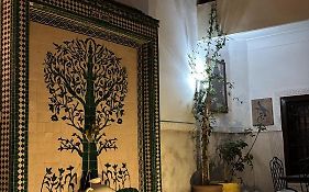 Riad Thycas
